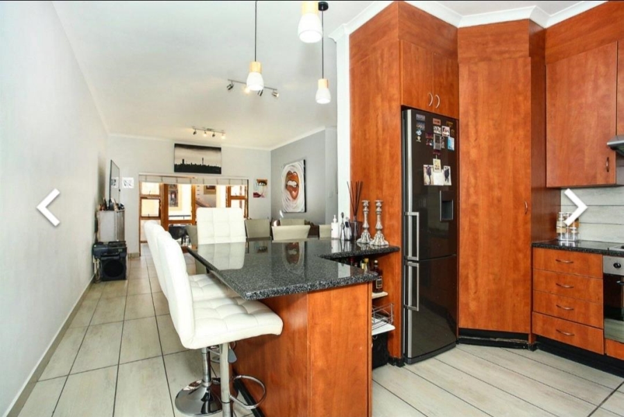 1 Bedroom Property for Sale in Silvamonte Gauteng