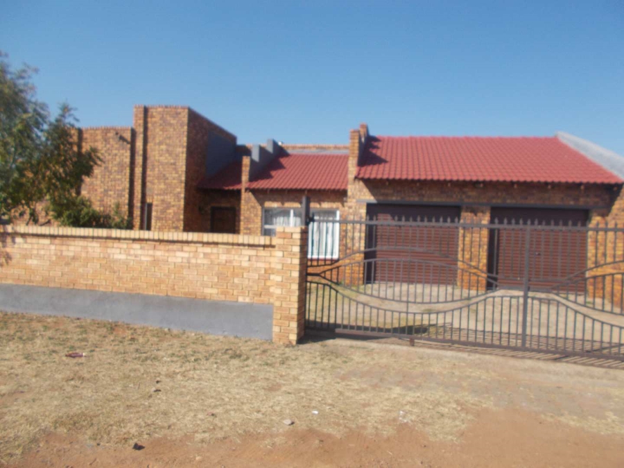 3 Bedroom Property for Sale in Mngadi Gauteng