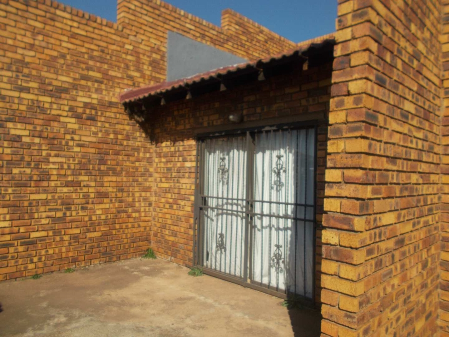 3 Bedroom Property for Sale in Mngadi Gauteng