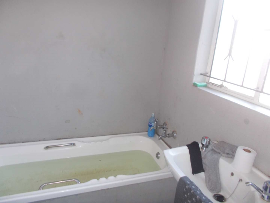 3 Bedroom Property for Sale in Mngadi Gauteng