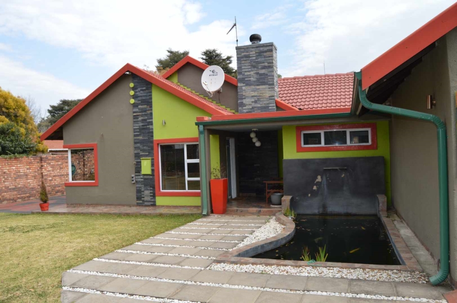 4 Bedroom Property for Sale in Brackendowns Gauteng