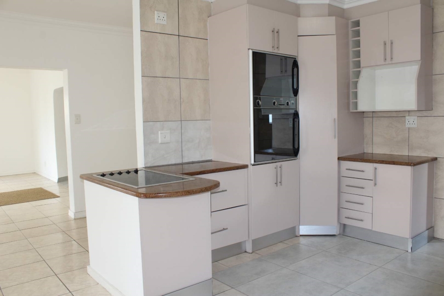 To Let 3 Bedroom Property for Rent in Erasmus Park Gauteng