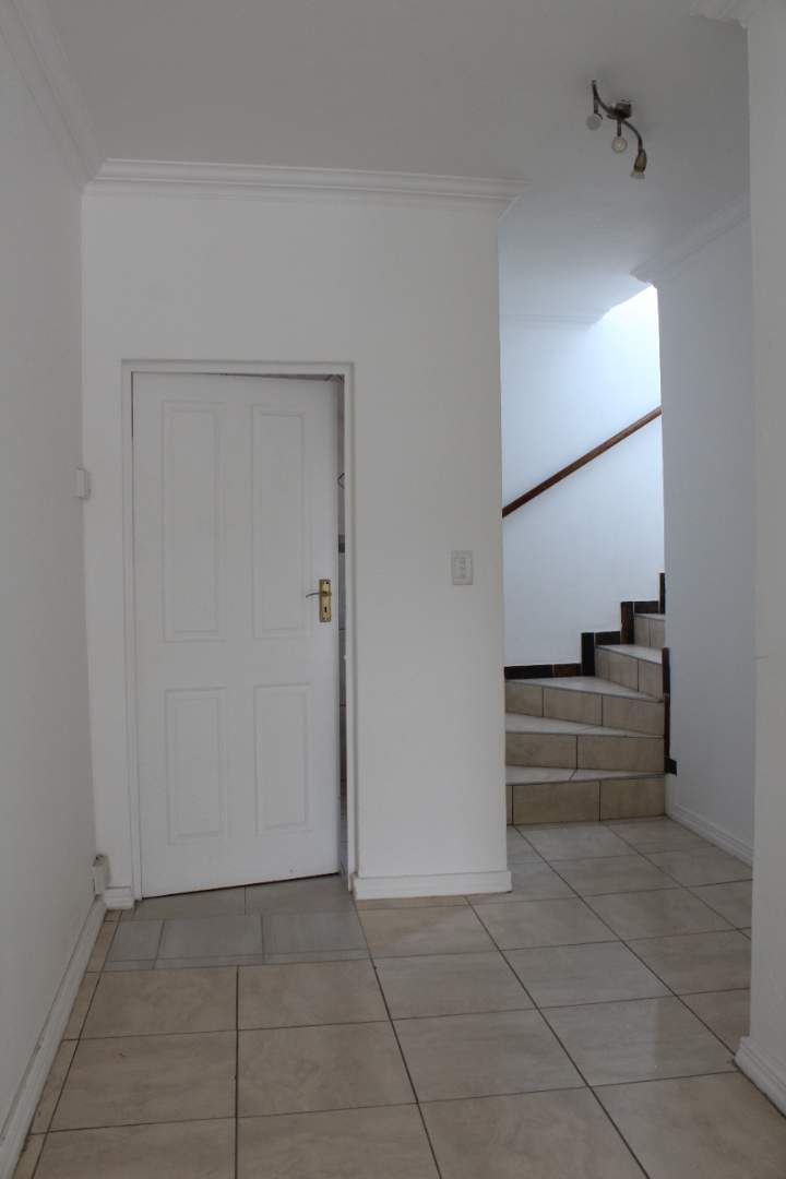 To Let 3 Bedroom Property for Rent in Erasmus Park Gauteng