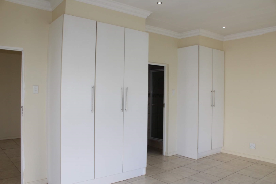 To Let 3 Bedroom Property for Rent in Erasmus Park Gauteng
