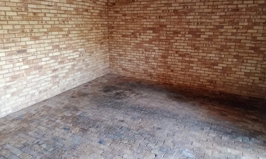 To Let 2 Bedroom Property for Rent in Wilgeheuwel Gauteng