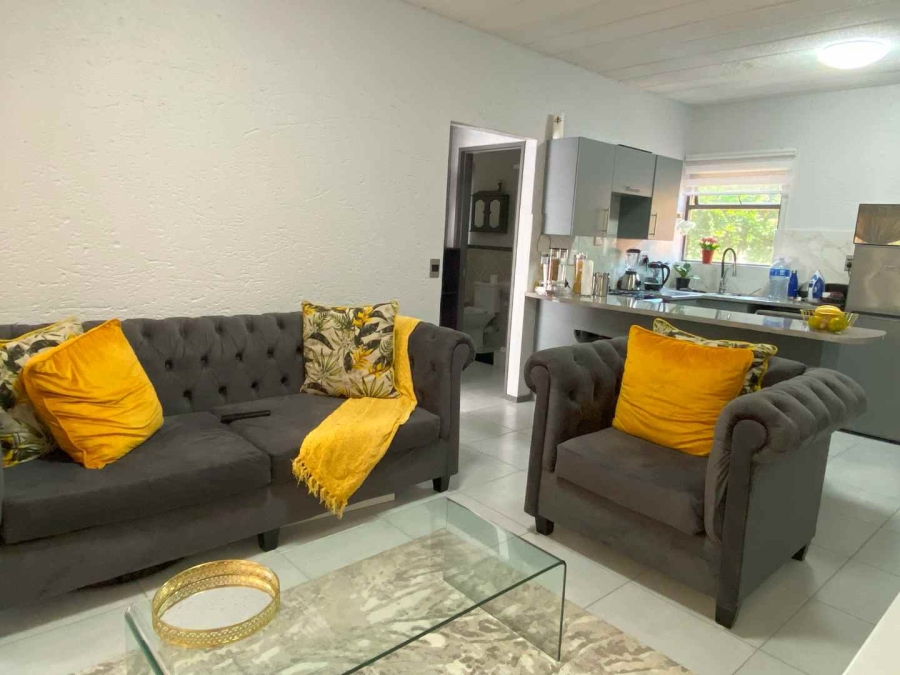 1 Bedroom Property for Sale in Lonehill Gauteng