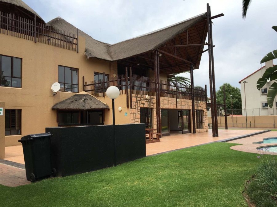 1 Bedroom Property for Sale in Lonehill Gauteng