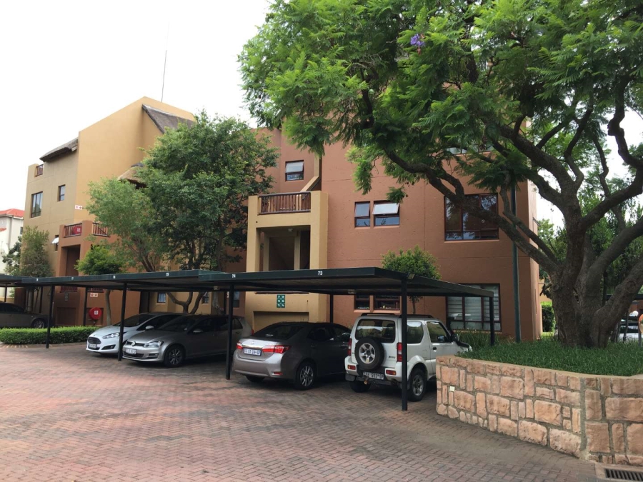 1 Bedroom Property for Sale in Lonehill Gauteng