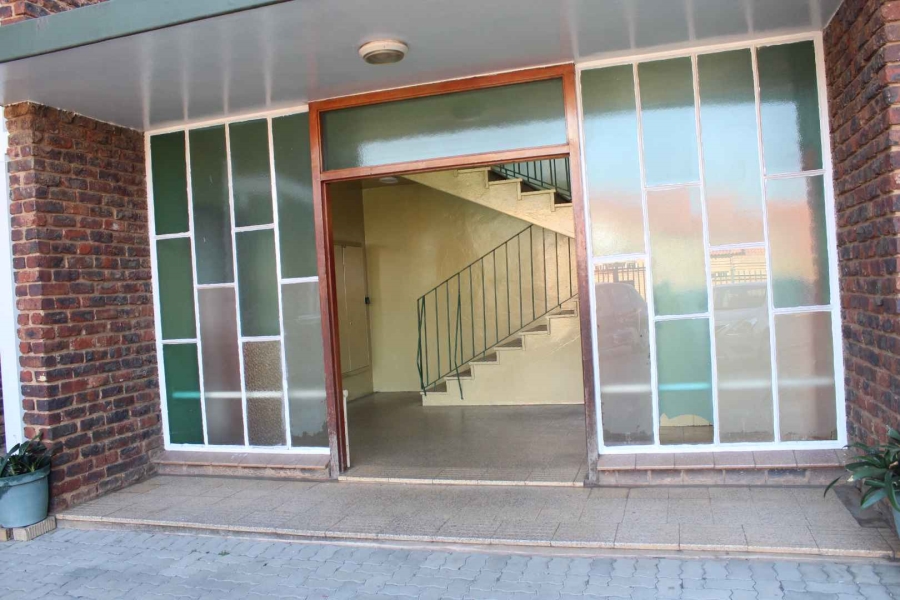 To Let 2 Bedroom Property for Rent in Queenswood Gauteng