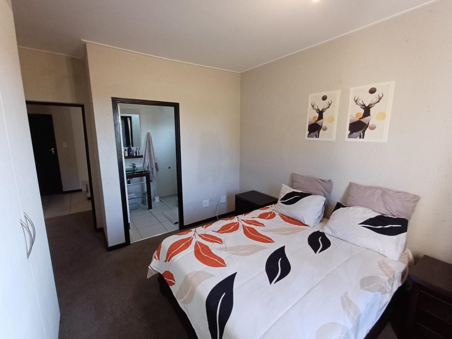 To Let 2 Bedroom Property for Rent in Jackal Creek Golf Estate Gauteng