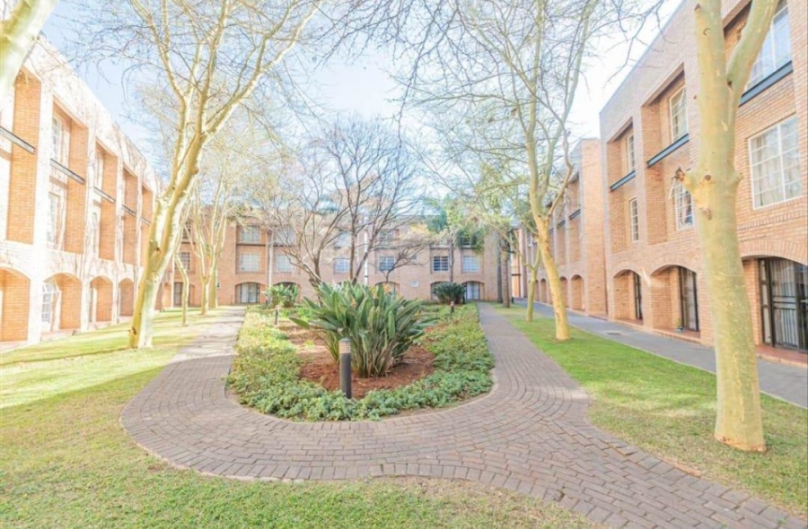 1 Bedroom Property for Sale in Hillcrest Gauteng