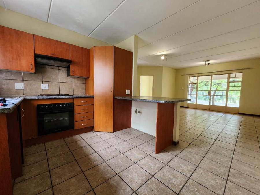 To Let 3 Bedroom Property for Rent in Sonneglans Gauteng