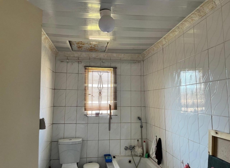 To Let 3 Bedroom Property for Rent in Roodekop Gauteng