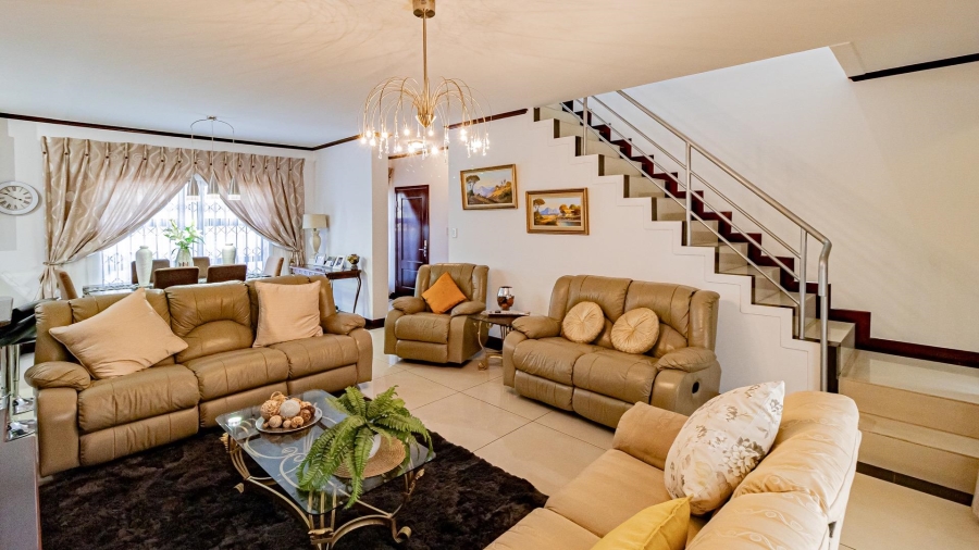 3 Bedroom Property for Sale in Carlswald Gauteng