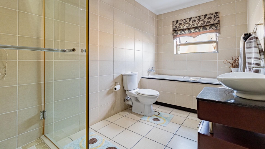 3 Bedroom Property for Sale in Carlswald Gauteng
