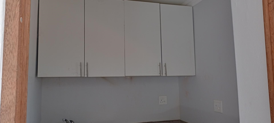 1 Bedroom Property for Sale in Kilner Park Gauteng