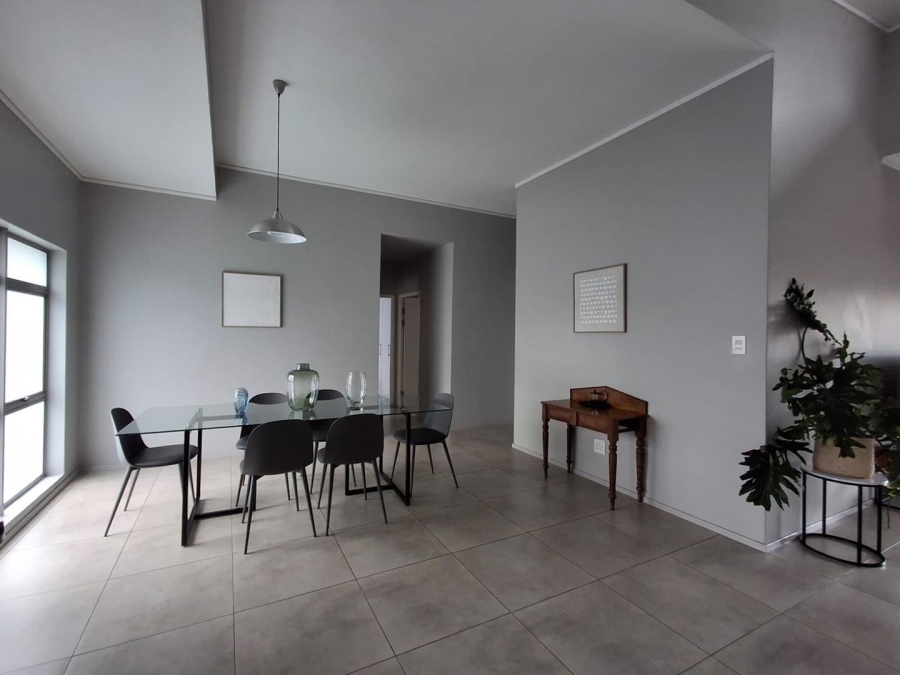 To Let 3 Bedroom Property for Rent in Oaklands Gauteng