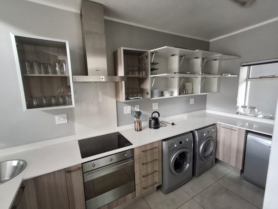 To Let 3 Bedroom Property for Rent in Oaklands Gauteng