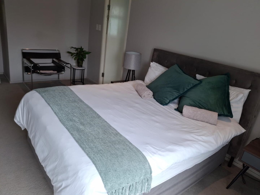 To Let 3 Bedroom Property for Rent in Oaklands Gauteng