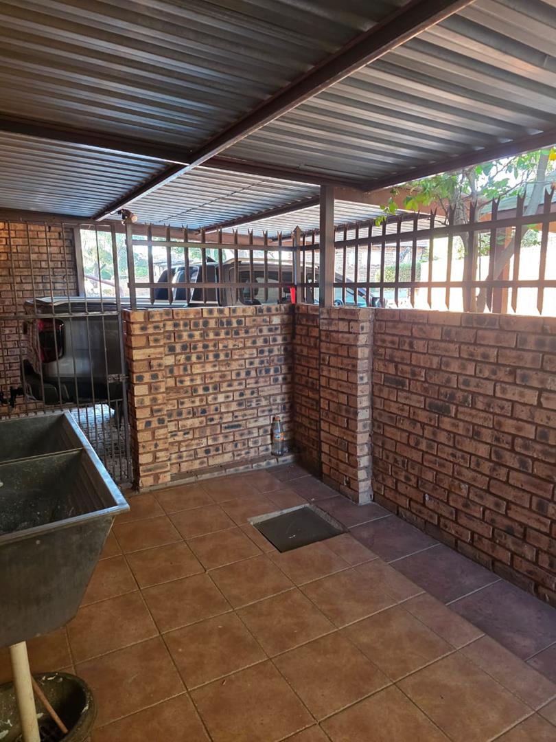 2 Bedroom Property for Sale in Amandasig Gauteng