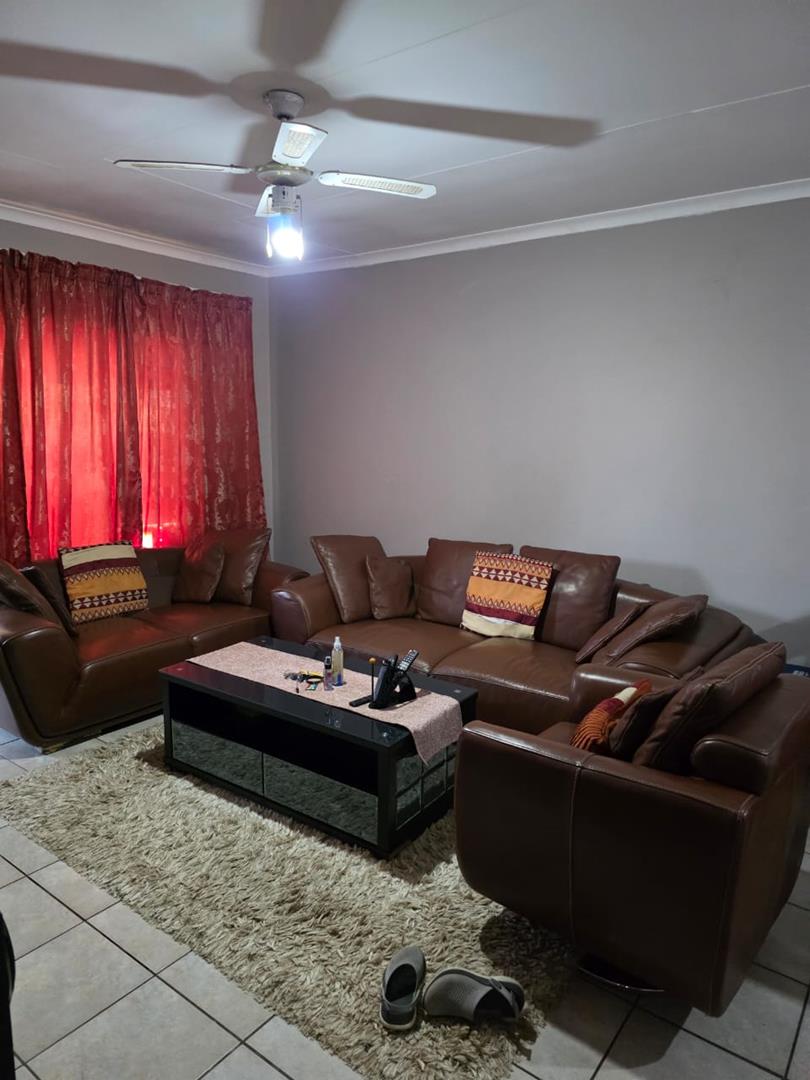 2 Bedroom Property for Sale in Amandasig Gauteng