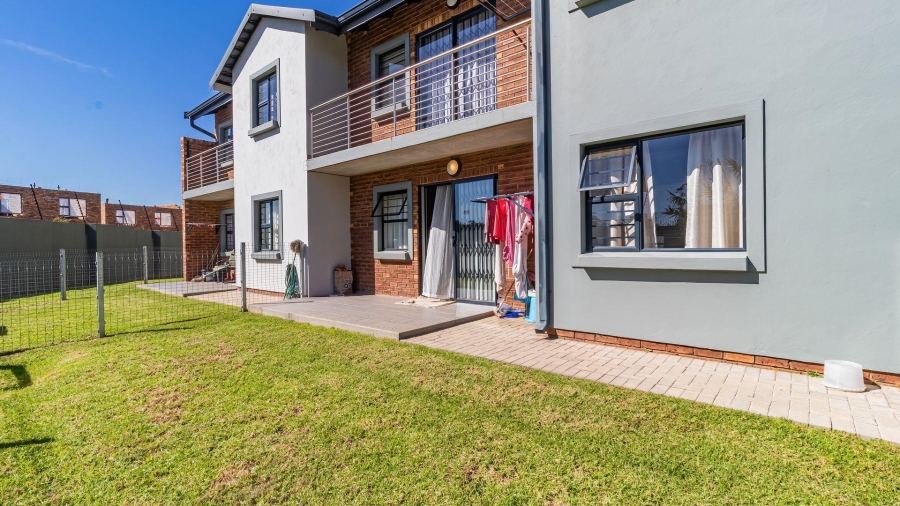 2 Bedroom Property for Sale in Willow Park Manor Gauteng