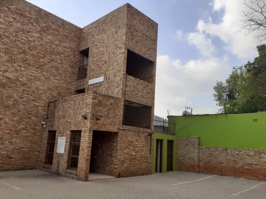 1 Bedroom Property for Sale in Westdene Gauteng