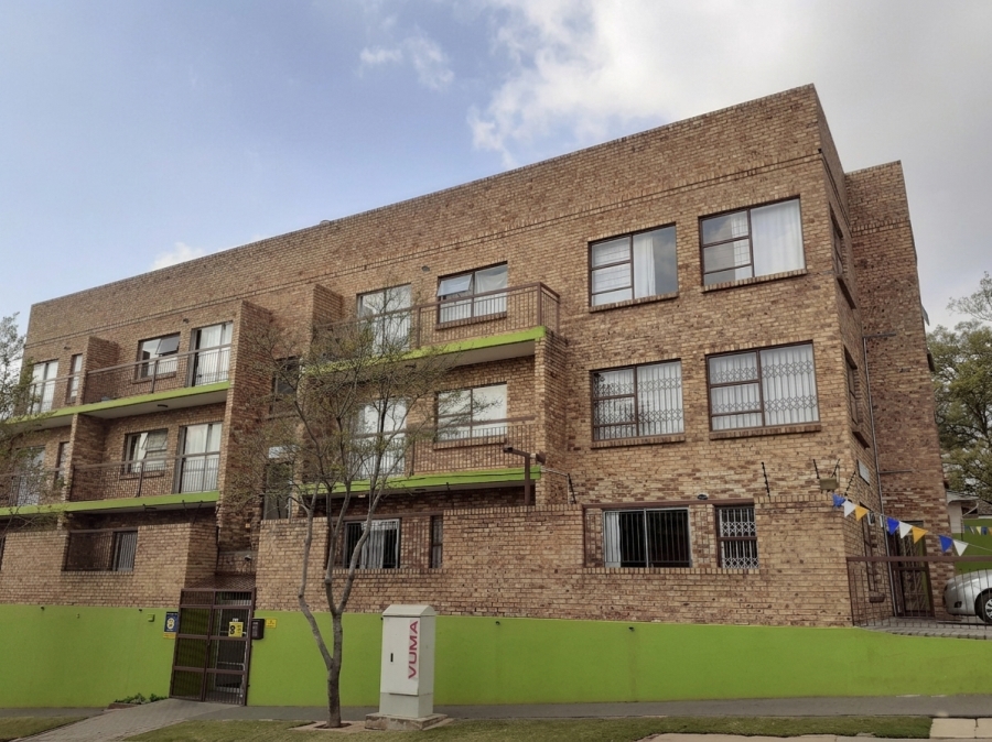 1 Bedroom Property for Sale in Westdene Gauteng