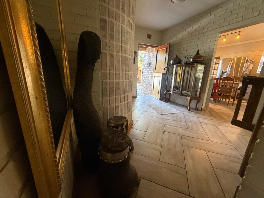 4 Bedroom Property for Sale in Florida Glen Gauteng