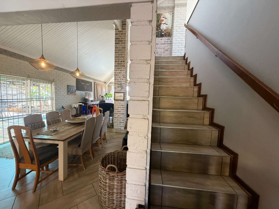 4 Bedroom Property for Sale in Florida Glen Gauteng