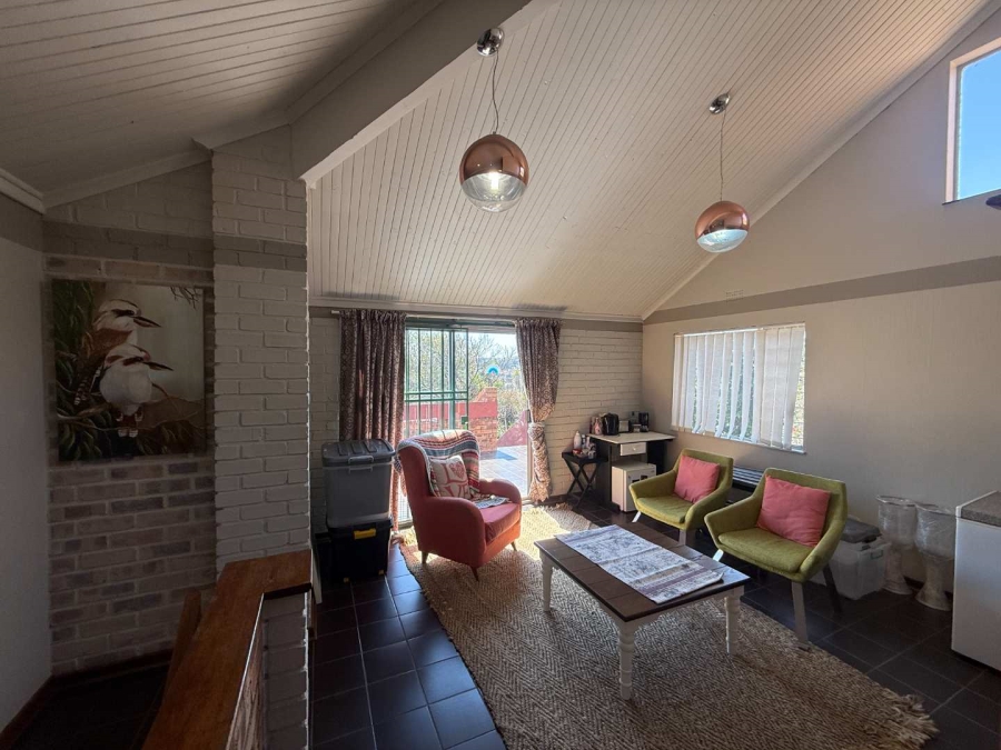 4 Bedroom Property for Sale in Florida Glen Gauteng