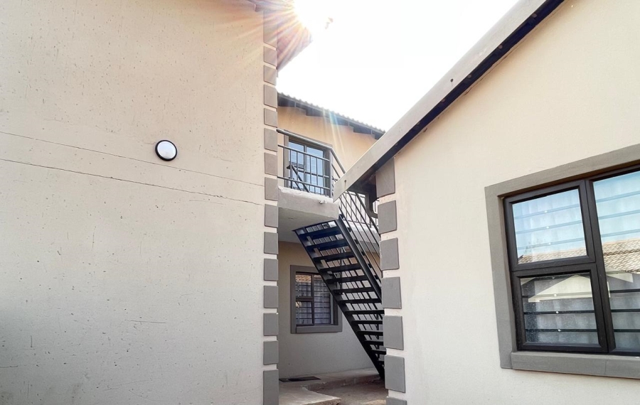To Let 2 Bedroom Property for Rent in Vosloorus Ext 24 Gauteng