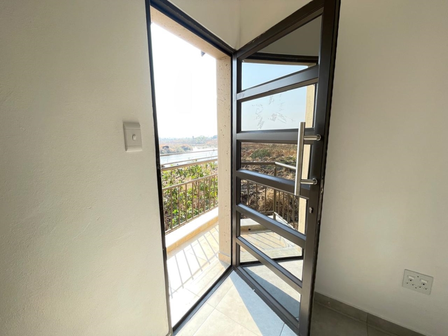 To Let 2 Bedroom Property for Rent in Vosloorus Ext 24 Gauteng