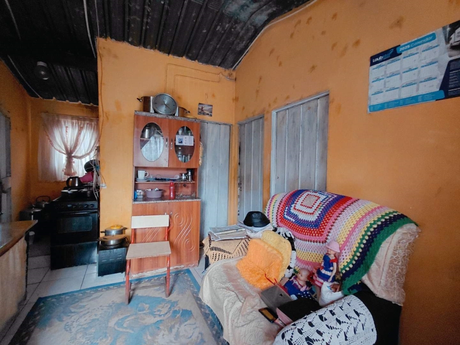 5 Bedroom Property for Sale in Orange Farm Gauteng