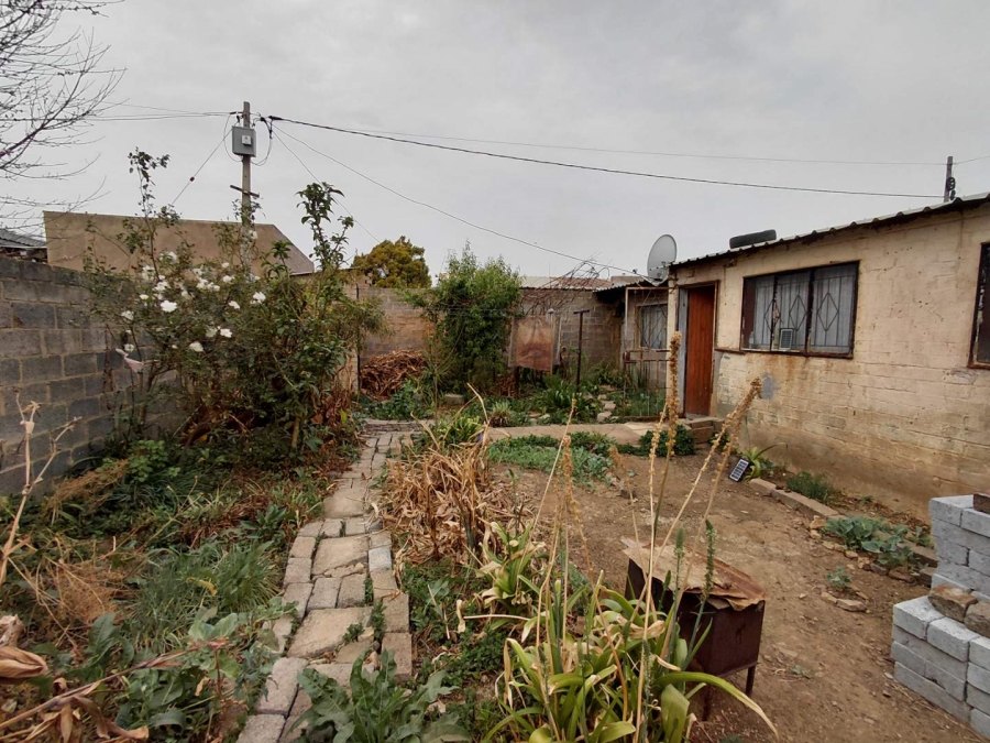 5 Bedroom Property for Sale in Orange Farm Gauteng