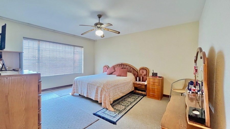 3 Bedroom Property for Sale in Norwood Gauteng