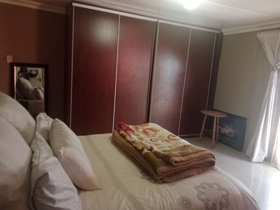 3 Bedroom Property for Sale in Diepkloof Zone 10 Gauteng