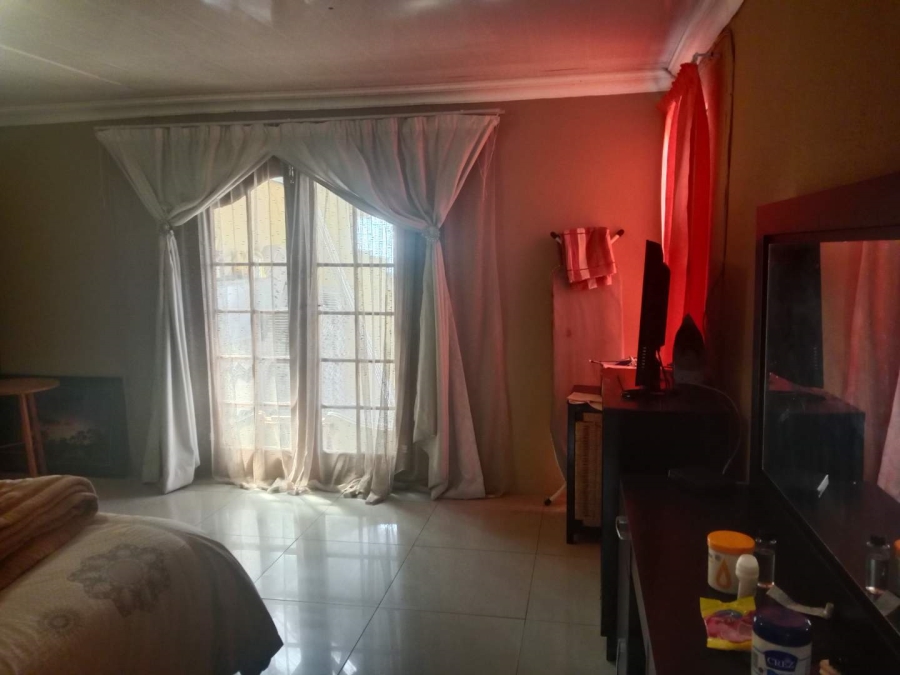 3 Bedroom Property for Sale in Diepkloof Zone 10 Gauteng