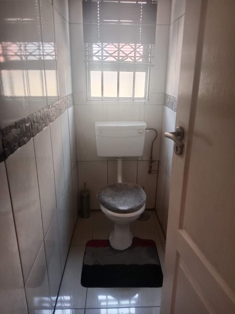 3 Bedroom Property for Sale in Diepkloof Zone 10 Gauteng