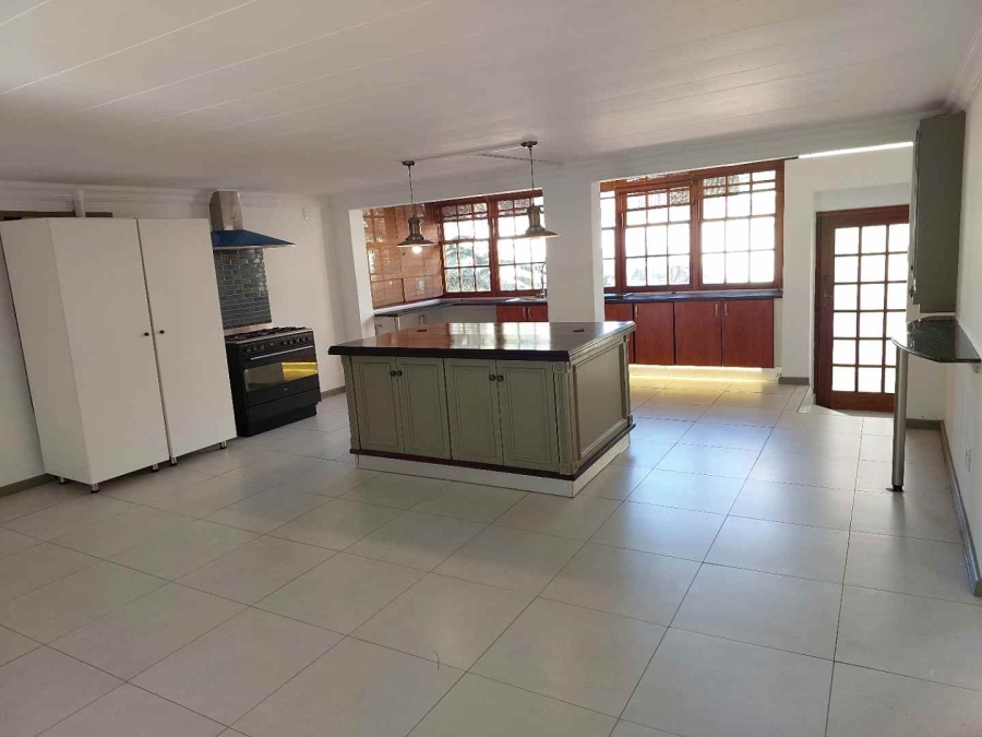 To Let 2 Bedroom Property for Rent in Ferndale Gauteng