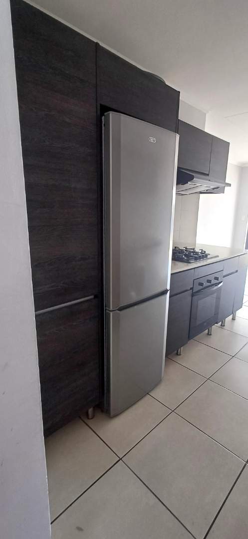 To Let 1 Bedroom Property for Rent in Equestria Gauteng