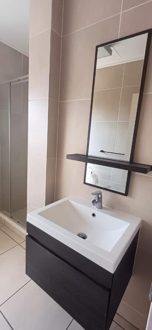 To Let 1 Bedroom Property for Rent in Equestria Gauteng