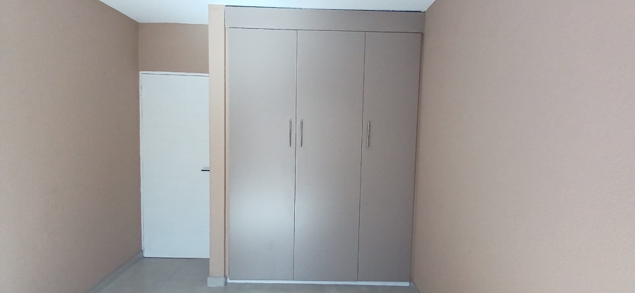 3 Bedroom Property for Sale in Glen Marais Gauteng