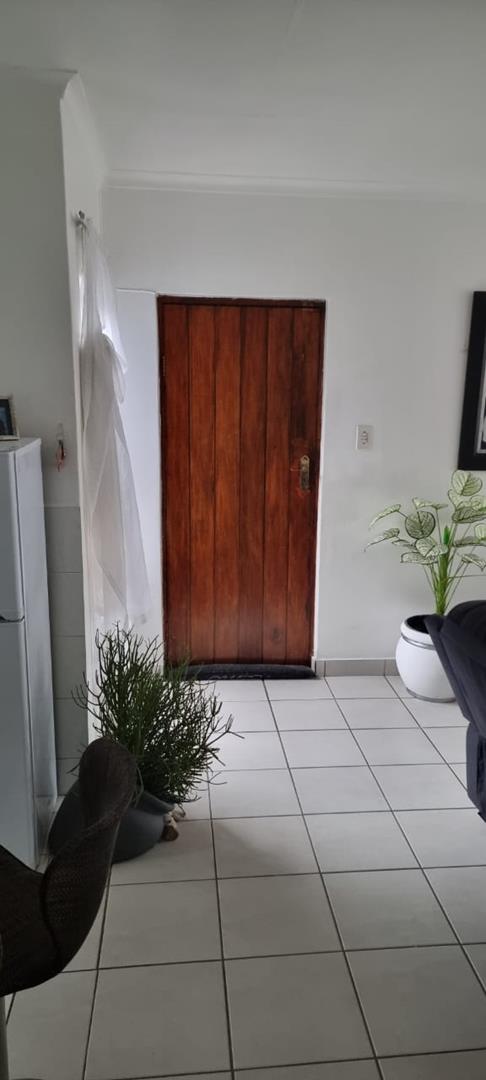 2 Bedroom Property for Sale in Glen Marais Ext 7 Gauteng