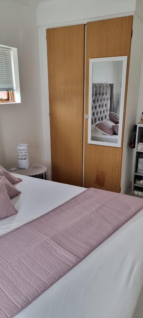 2 Bedroom Property for Sale in Glen Marais Ext 7 Gauteng