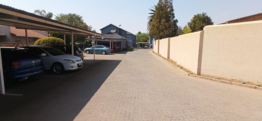 2 Bedroom Property for Sale in Glen Marais Ext 7 Gauteng