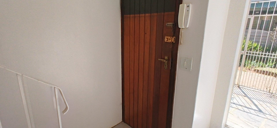 2 Bedroom Property for Sale in Birchleigh Gauteng