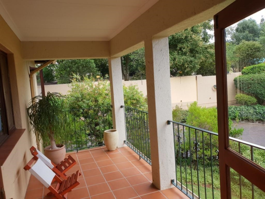 2 Bedroom Property for Sale in Atholl Gauteng