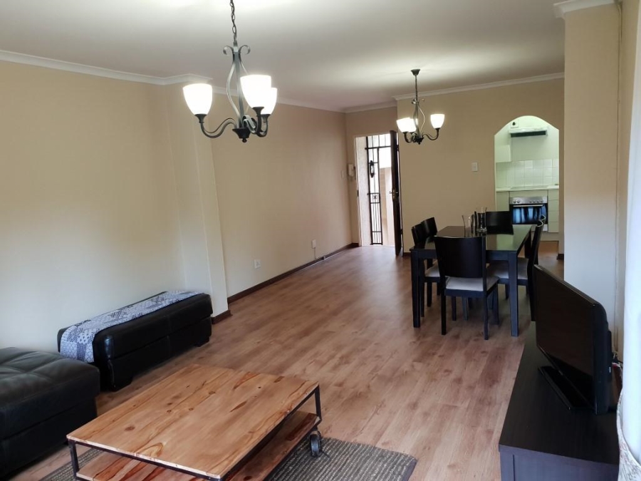 2 Bedroom Property for Sale in Atholl Gauteng