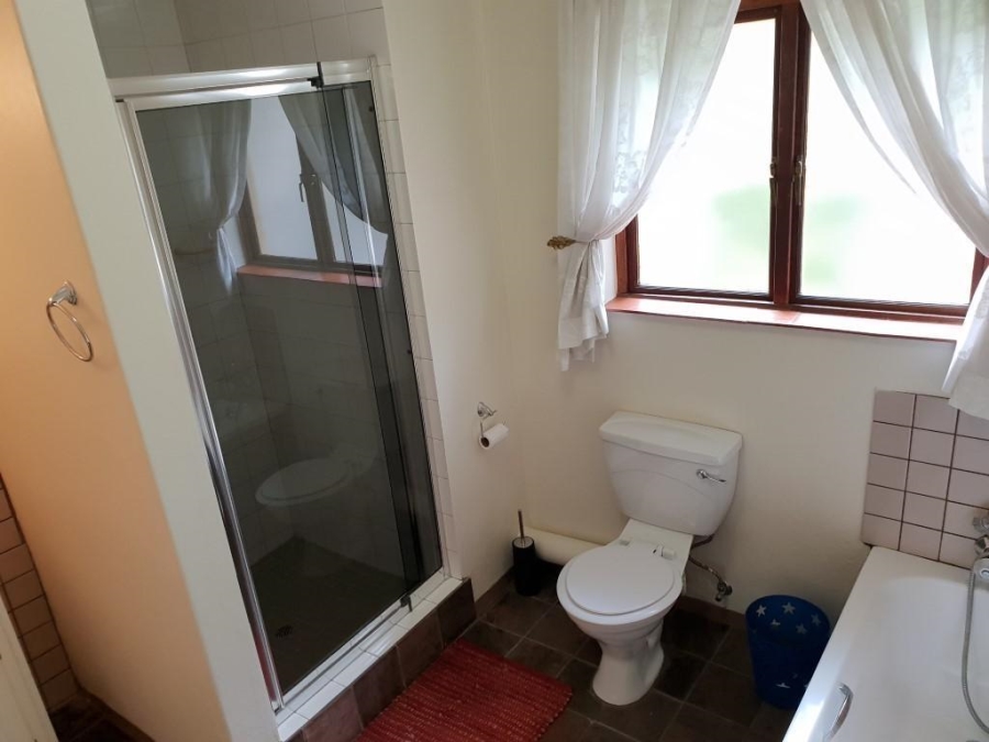 2 Bedroom Property for Sale in Atholl Gauteng